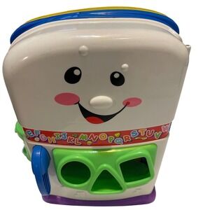 Fisher-Price Laugh & Learn Kitchen Toddler Toy Bilingual Music Fun Tested